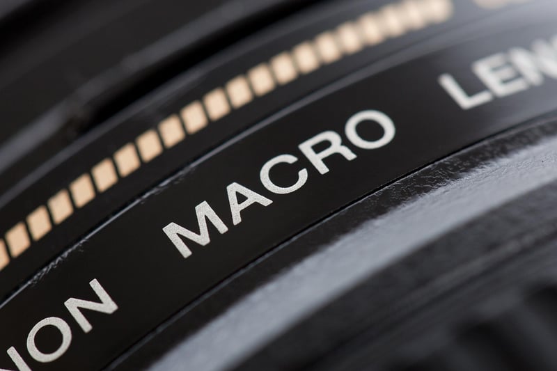 Lens